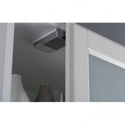 Lampka meblowa do szaf przesuwnych SNAP LED 25lm 2700K 4xAAA srebrny / tworzywo sztuczne Lampka meblowa do szaf przesuwnych SNAP LED 25lm 2700K 4xAAA srebrny / tworzywo sztuczne