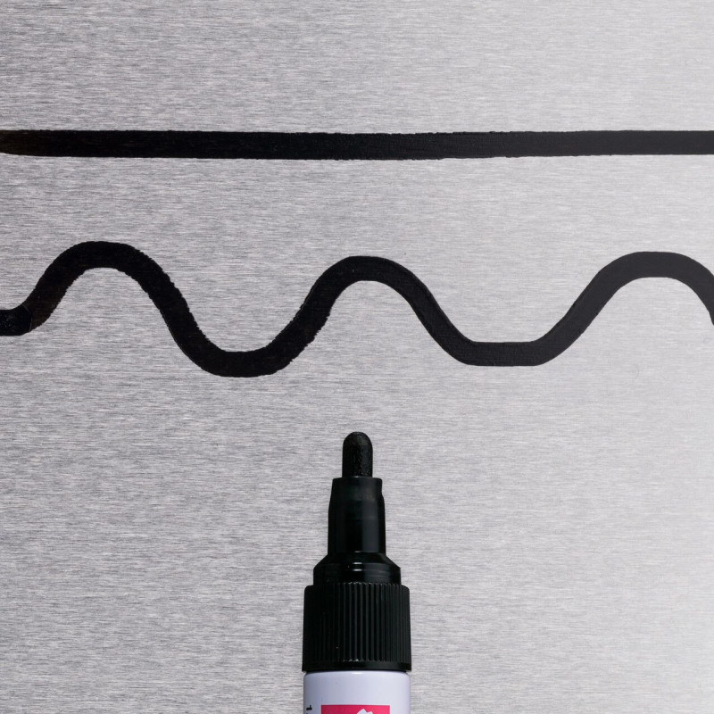 Marker Paint ze średnią czarną końcówką, Sakura Marker Paint ze średnią czarną końcówką, Sakura